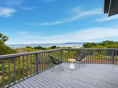 2 / 17a Thagenna Road, Carlton