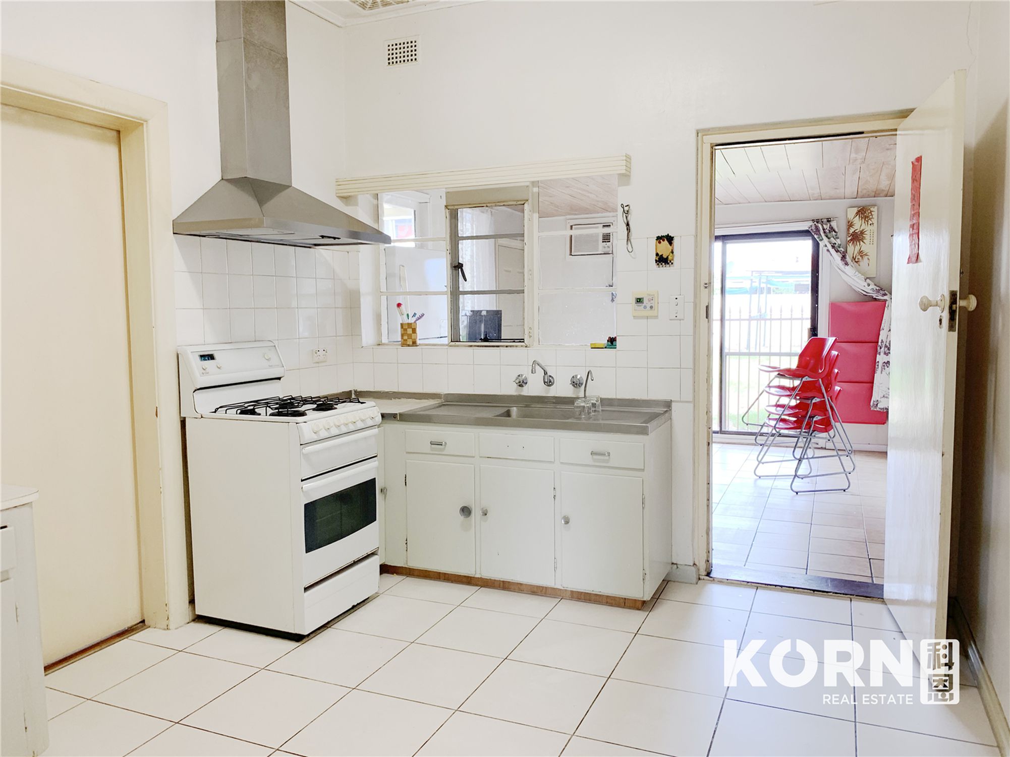 8 Passmore Street, West Richmond