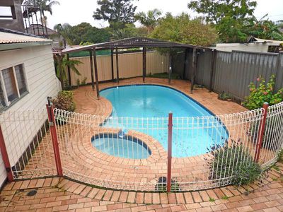 24 Romilly St, Riverwood