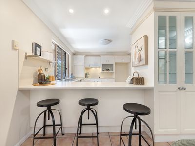 15 Blue Lake Court, Kirwan