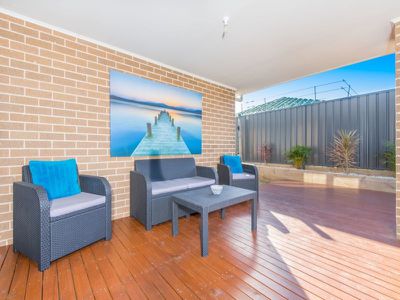 34 Flemmings Crescent, Horsley