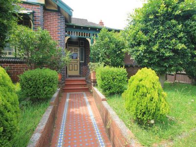 2 / 99 Forest  Road, Arncliffe