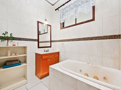 18 Nyanda Close, Keilor Downs
