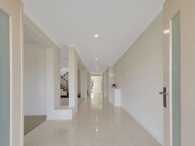 5 Fordham Road, Point Cook