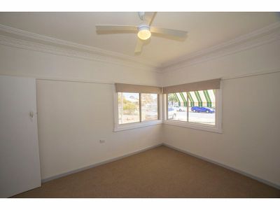 8 Marsden Street, Dubbo