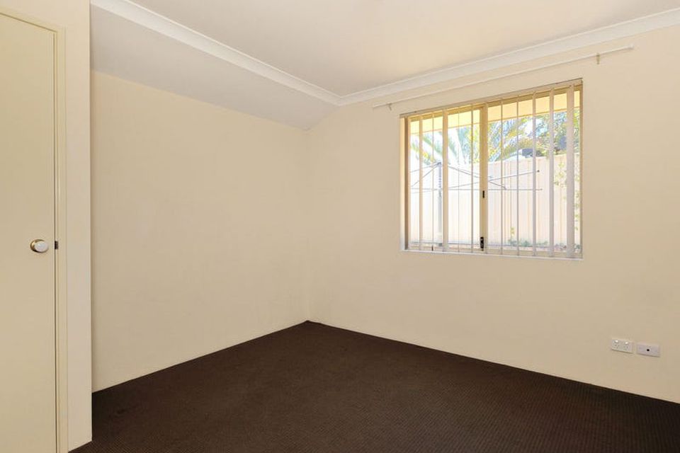 15 Edgecumbe Terrace , Baldivis