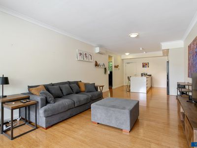 2 / 1 Stadium Drive, Floreat