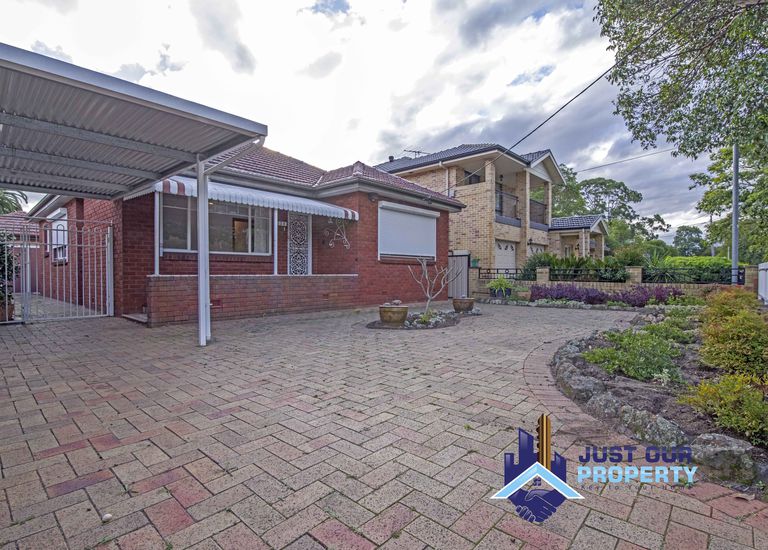 238 Auburn Road, Yagoona