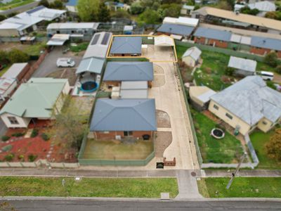 3 / 4 Remlaw Road, Horsham