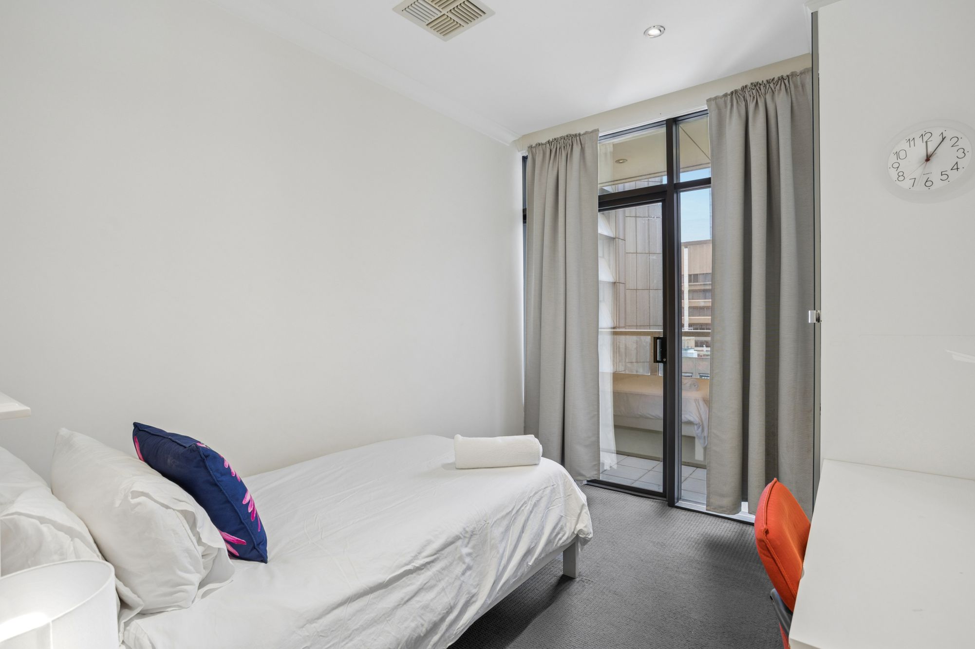 904 / 39 Grenfell Street, Adelaide