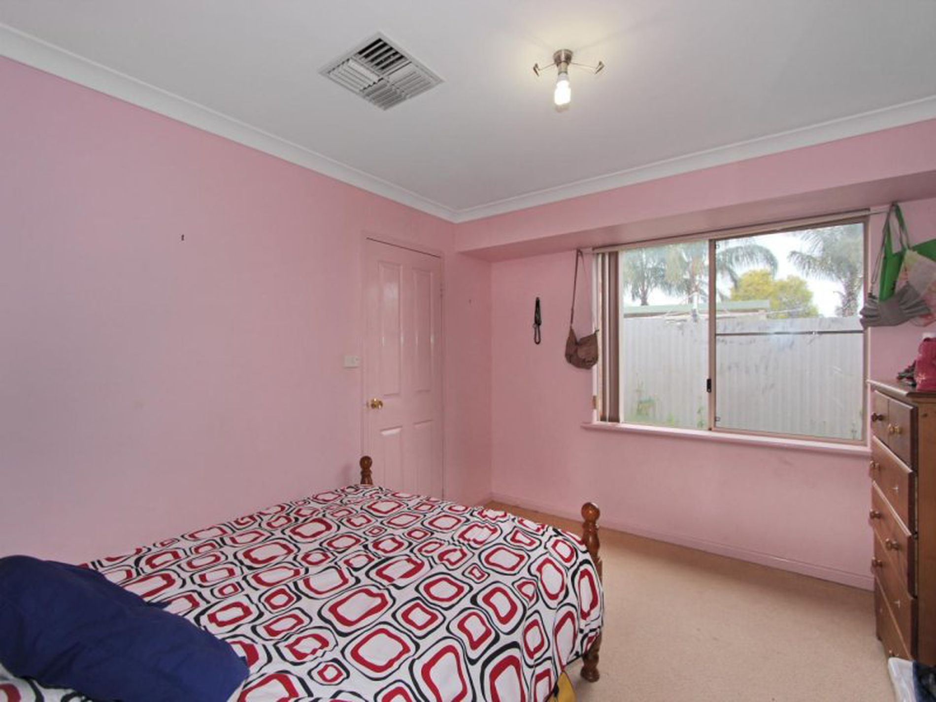 24 Trevaskis Street, Kalgoorlie