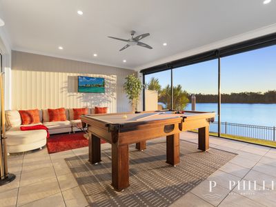 5276 Marine Drive North, Sanctuary Cove