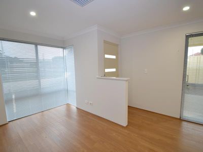 378A Light Street, Dianella