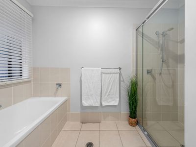 31 Paperbark Place, Wakerley