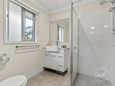 5 Inverleigh Court , Beerwah