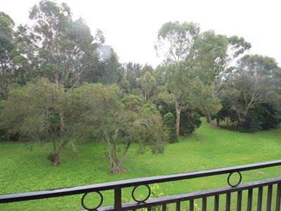 20 / 25 The glen Road, Bardwell Valley