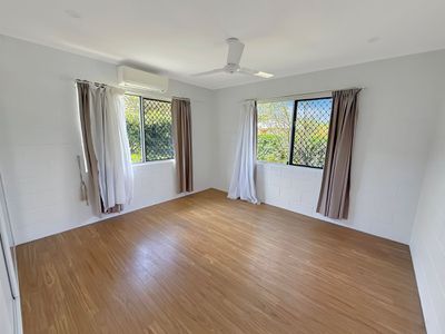 11 WATTLE STREET, Walkamin