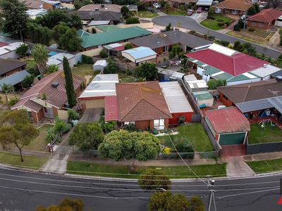 66 Silvereye Crescent, Werribee