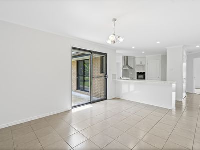 10 Red Hill Street, Cooranbong