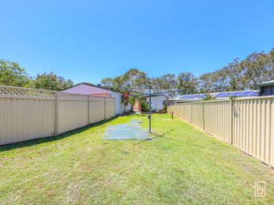 1 Parklake Close, Wyongah
