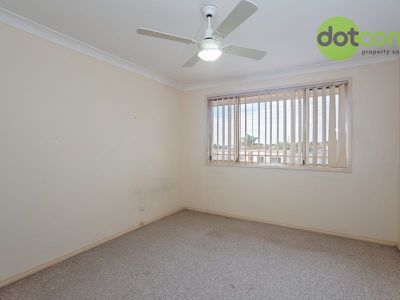 2 / 2-4 Bailey Street, Adamstown