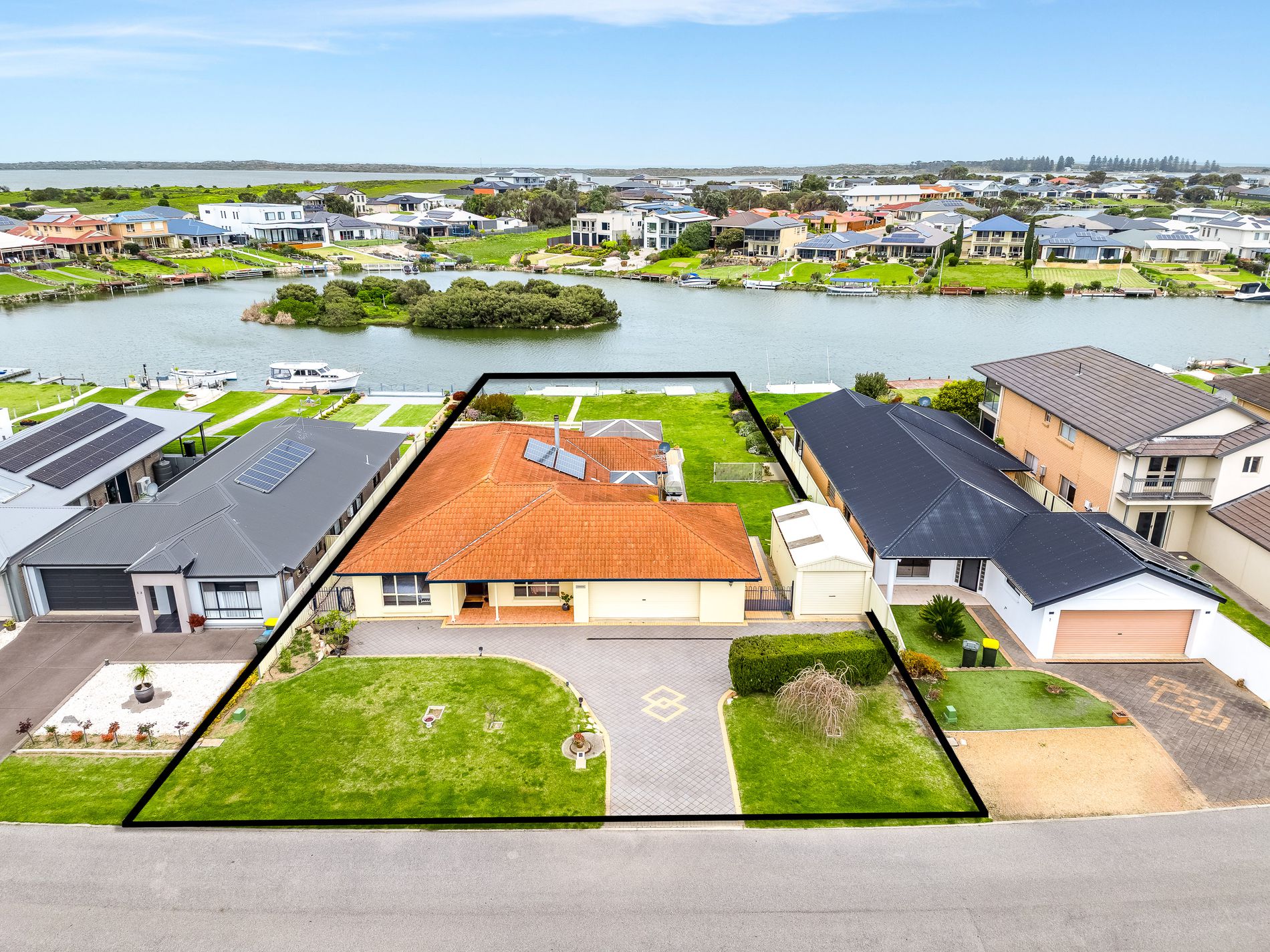 15 Britannia Parade, Hindmarsh Island
