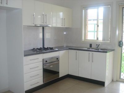 6 66-70 Baltimore Street, Belfield