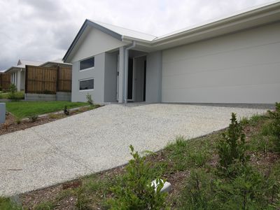 55 Highbury Court, Greenbank
