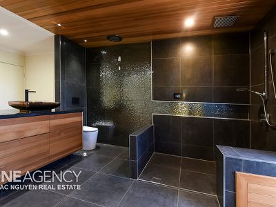 7 Hanley Pl, Doolandella