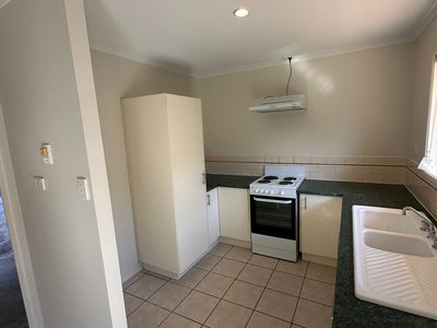 9 / 3 ROSEGUM PLACE, Redbank Plains