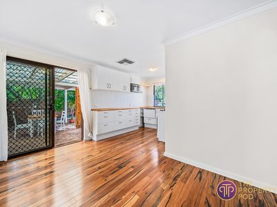 1 / 10 Chappel Street, Dianella