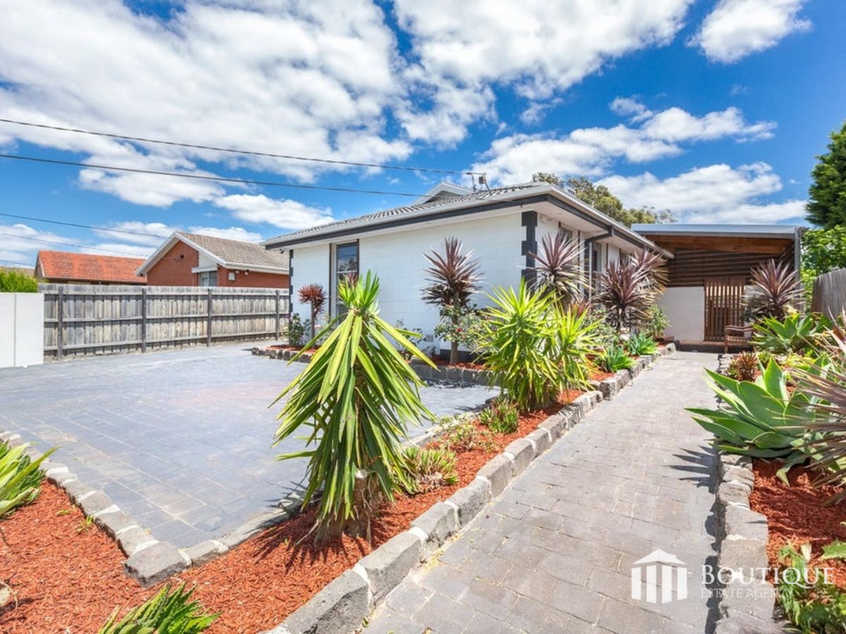 12 Blackmore Street, Dandenong North
