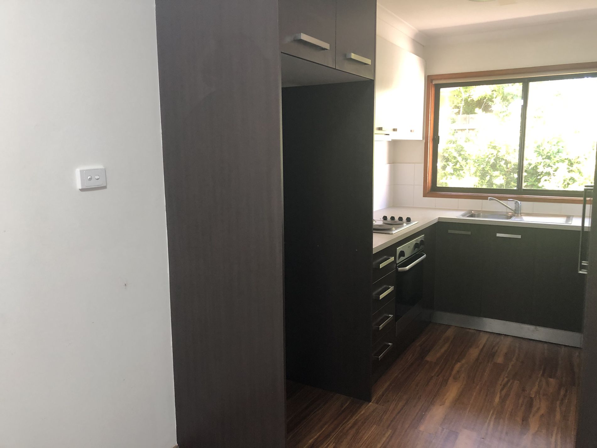 1 / 13 Matilda Court, Belmont