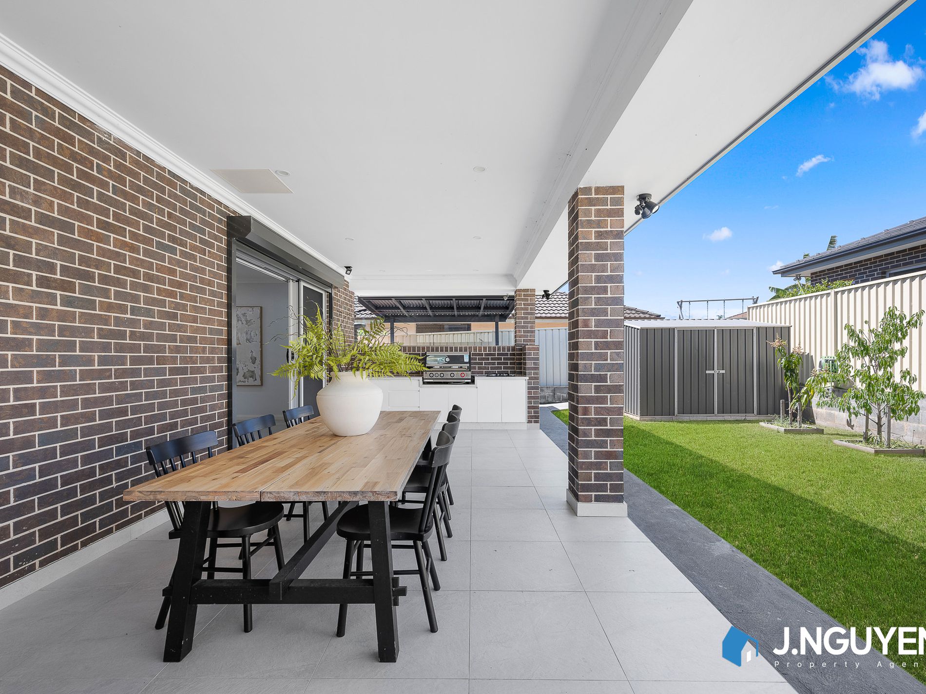 80 Montgomery Road, Bonnyrigg