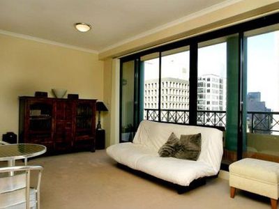 2403 / 1 Hosking Place, Sydney