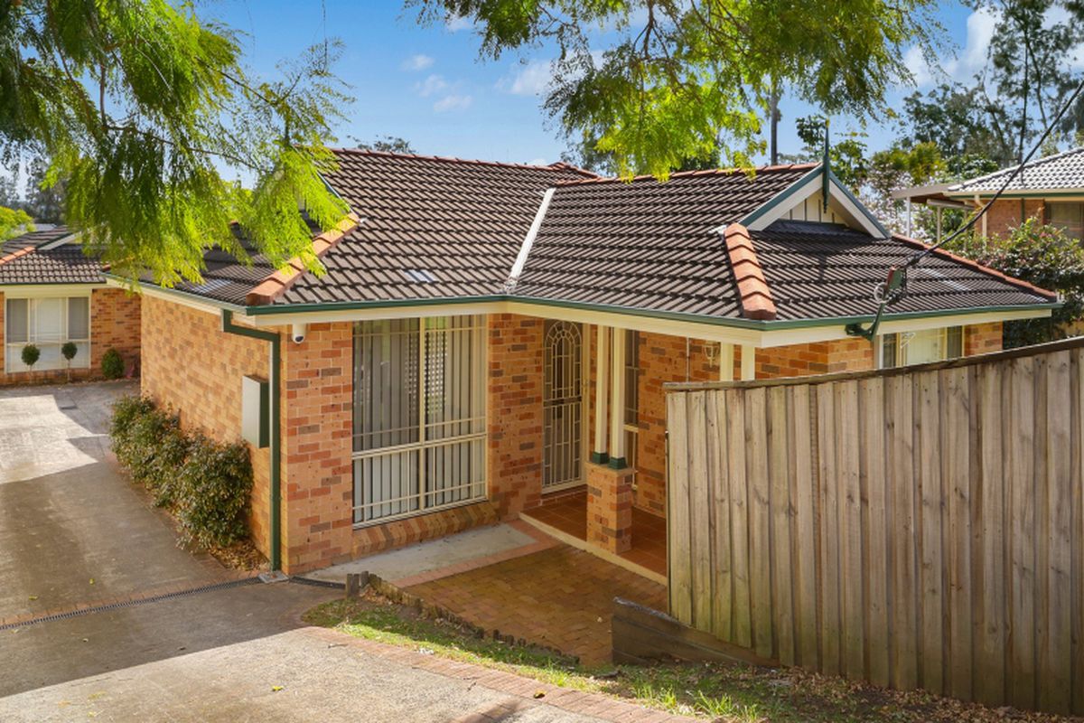 1 / 235 Avoca Drive, Green Point