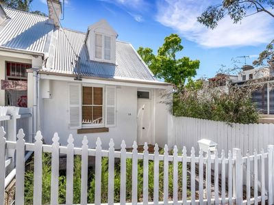 14 West Avenue, Darlinghurst