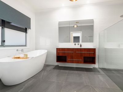 164 HUON KIEWA ROAD, Tangambalanga