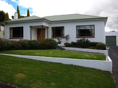 4 MacKenzie Street , Mount Gambier