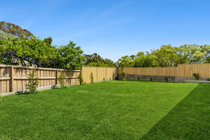 5 / 8 Gladys Avenue, Frenchs Forest