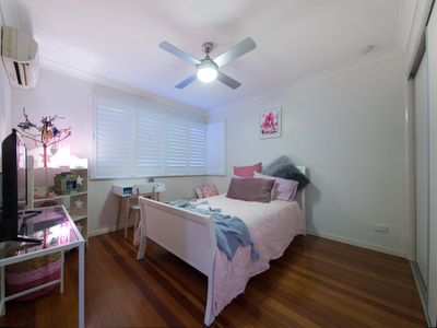 24 Pinner Street, Upper Mount Gravatt