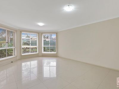 41 Avondale Drive, Kanwal