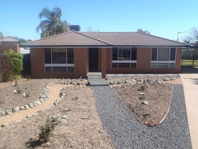 4 Maple Court, Dubbo