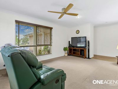 9 Lindeman Court, Kawungan