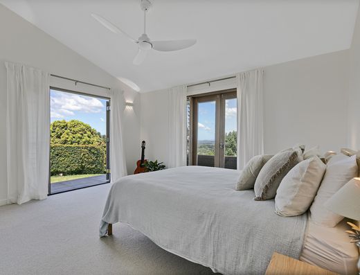 Lifestyle property with views over Eumundi image 17