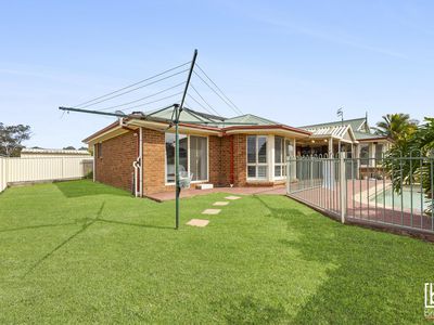 3 Walnut Close, Hamlyn Terrace