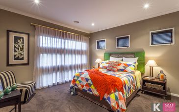 11 Huntingdale Street, Officer