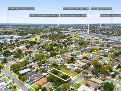 2 Ainsleigh Court, Cranbourne