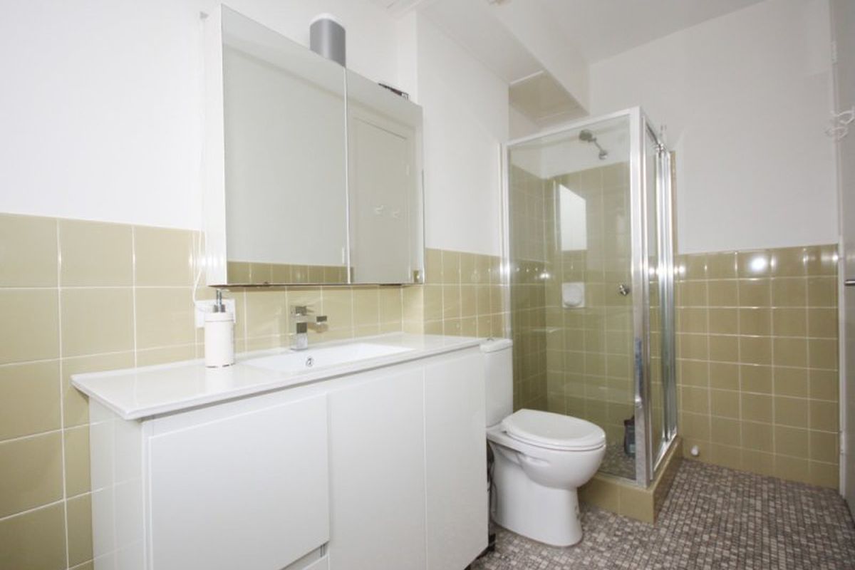 15 / 13 Bortfield Drive, Chiswick