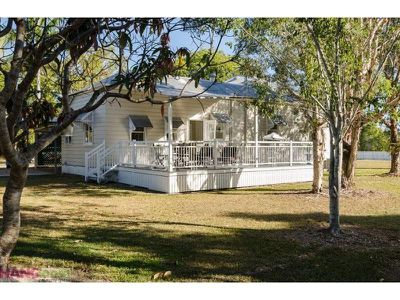 20 Amaroo Place, Cooroibah